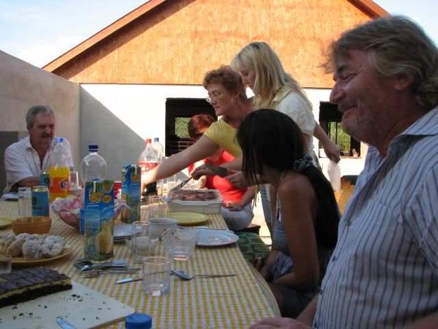 IMG_0007at.jpg