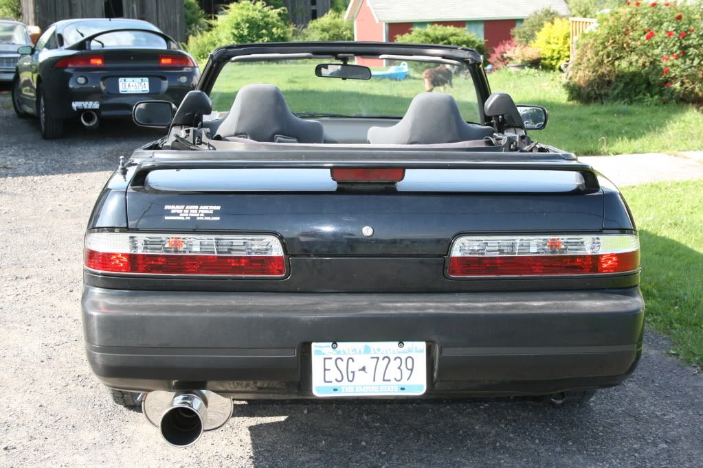 http://i377.photobucket.com/albums/oo214/wafflez65/1994%20Nissan%20240sx%20VERT/IMG_5169.jpg