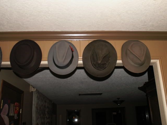 hats003.jpg
