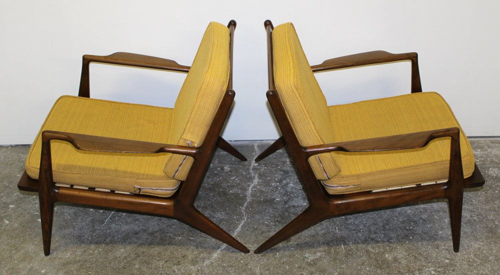 Pair Mid Century Modern Danish Selig Arm Chairs Wegner Style Eames Era